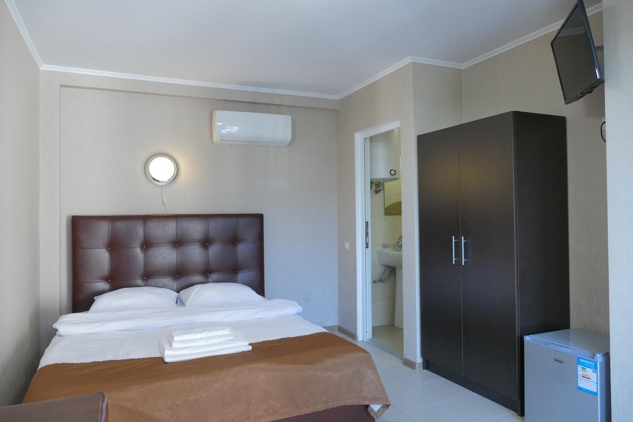 Astoria Comfort Hotel New Athos Eksteriør billede